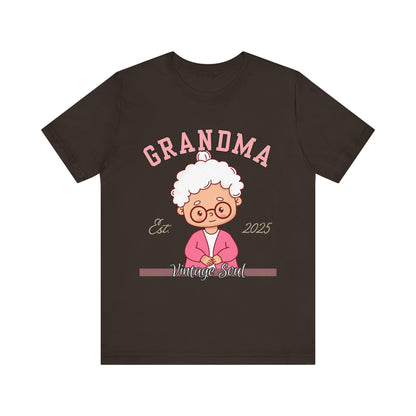 Vintage Grandma Unisex Tee - Perfect for Grandparents Day, Birthday Gift, Family Reunion Shirt, Cute Cartoon Design, Fun Casual Wear
