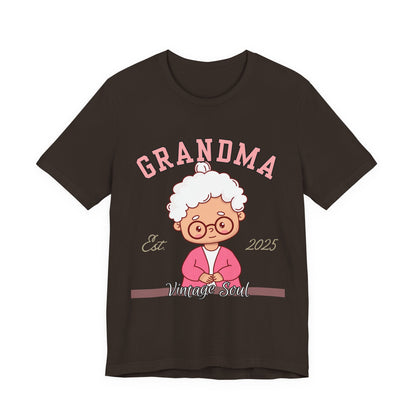 Vintage Grandma Unisex Tee - Perfect for Grandparents Day, Birthday Gift, Family Reunion Shirt, Cute Cartoon Design, Fun Casual Wear