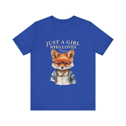 Cute Fox Graphic Tee for Animal Lovers, Fun Gift for Girls, Nature Lover Shirt, Animal Themed Apparel, Perfect for Casual Outings
