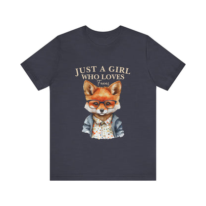 Cute Fox Graphic Tee for Animal Lovers, Fun Gift for Girls, Nature Lover Shirt, Animal Themed Apparel, Perfect for Casual Outings