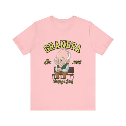 Vintage Grandpa Tee, Unisex Short Sleeve T-Shirt, Gift for Grandpa, Father's Day Outfit, Family Reunion Apparel, Nostalgic T-Shirt
