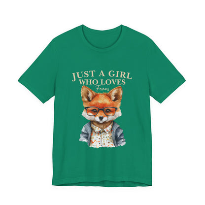 Cute Fox Graphic Tee for Animal Lovers, Fun Gift for Girls, Nature Lover Shirt, Animal Themed Apparel, Perfect for Casual Outings